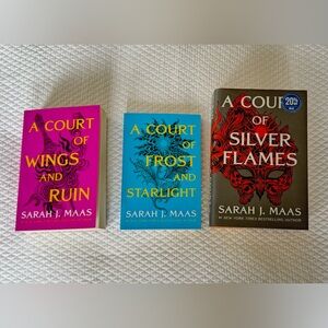 A Court of Thorns and Roses Series Books